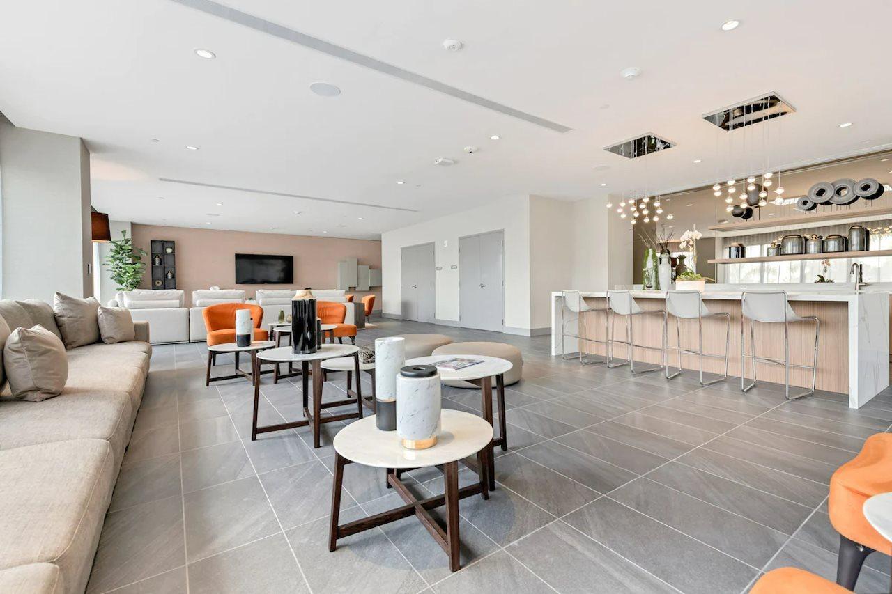 Provident Grand Luxury Short-Term Residences Доръл Екстериор снимка